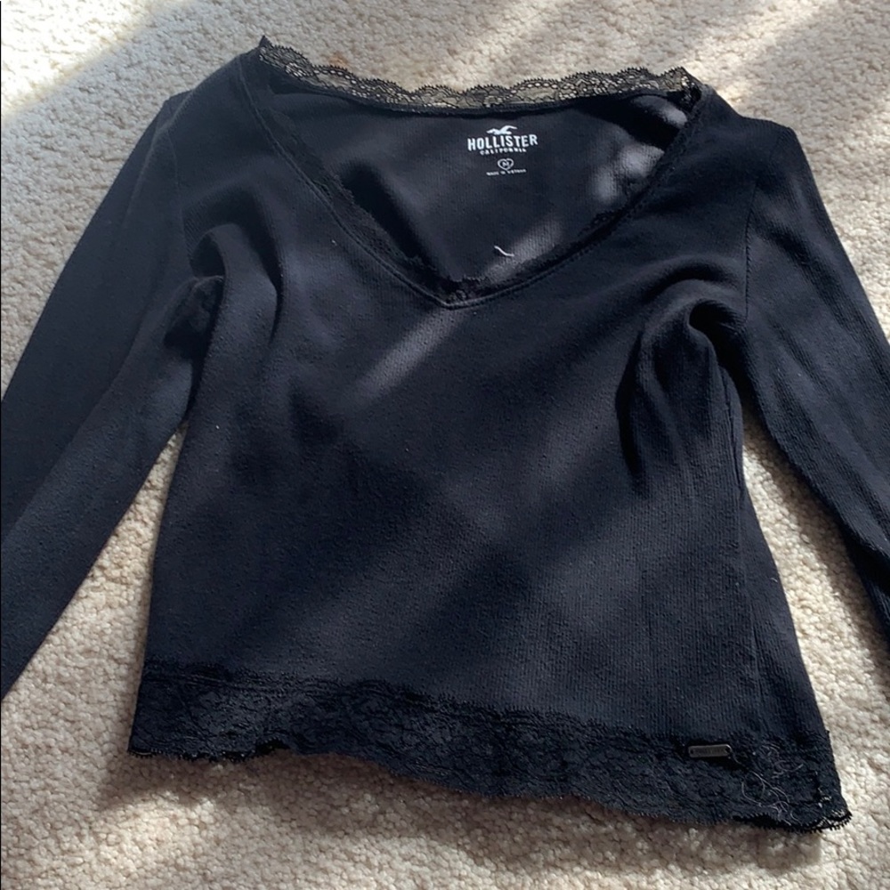 black vneck lace top